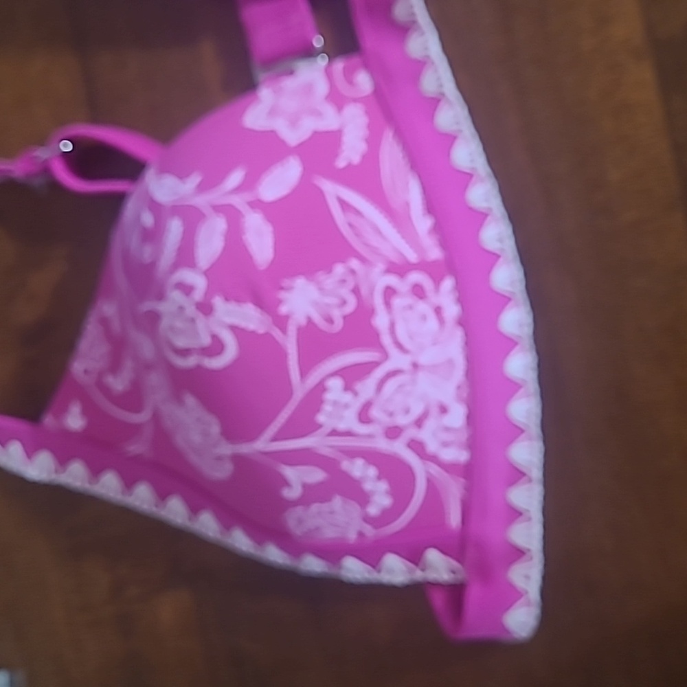 Pink Floral Whipstitch bikini - Picture 6 of 8